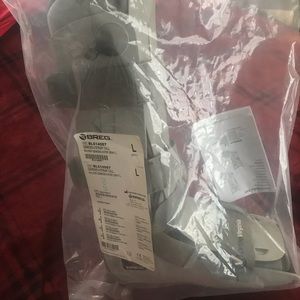 Genesis 4 strap tall walker boot size large